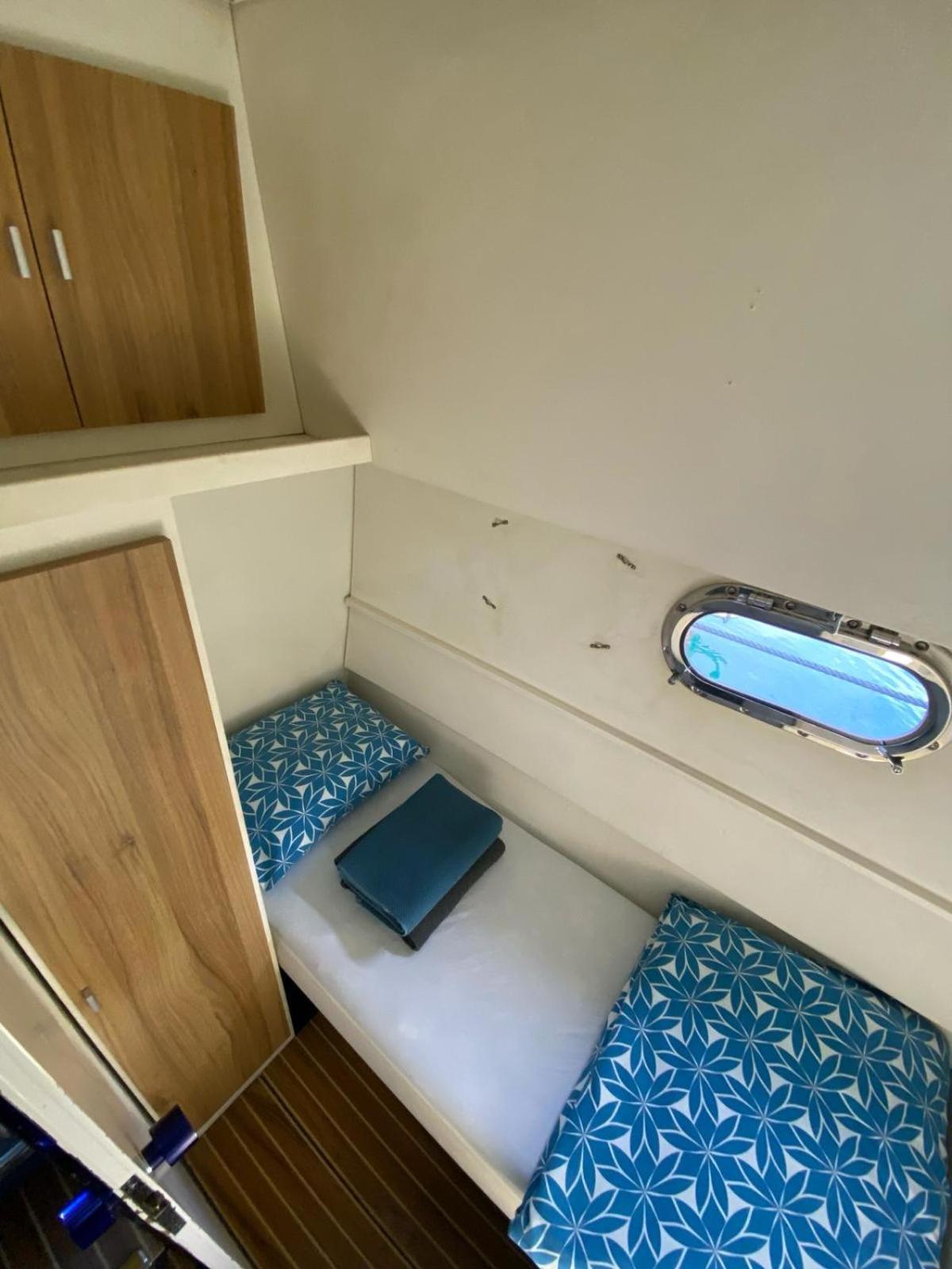 Yate Gijon, Experiencia Unica N Hotel Kültér fotó